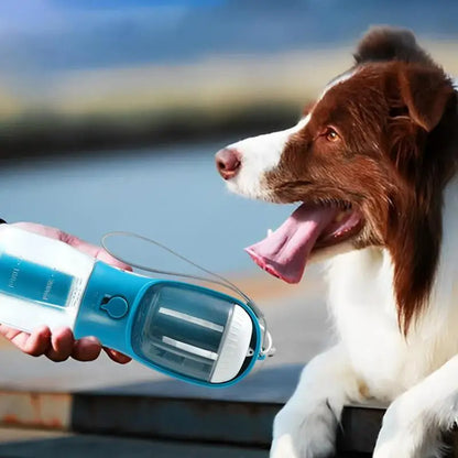 3-in-1 Trinkflasche für Hunde – Wasser, Futter & Kotbeutel in einem